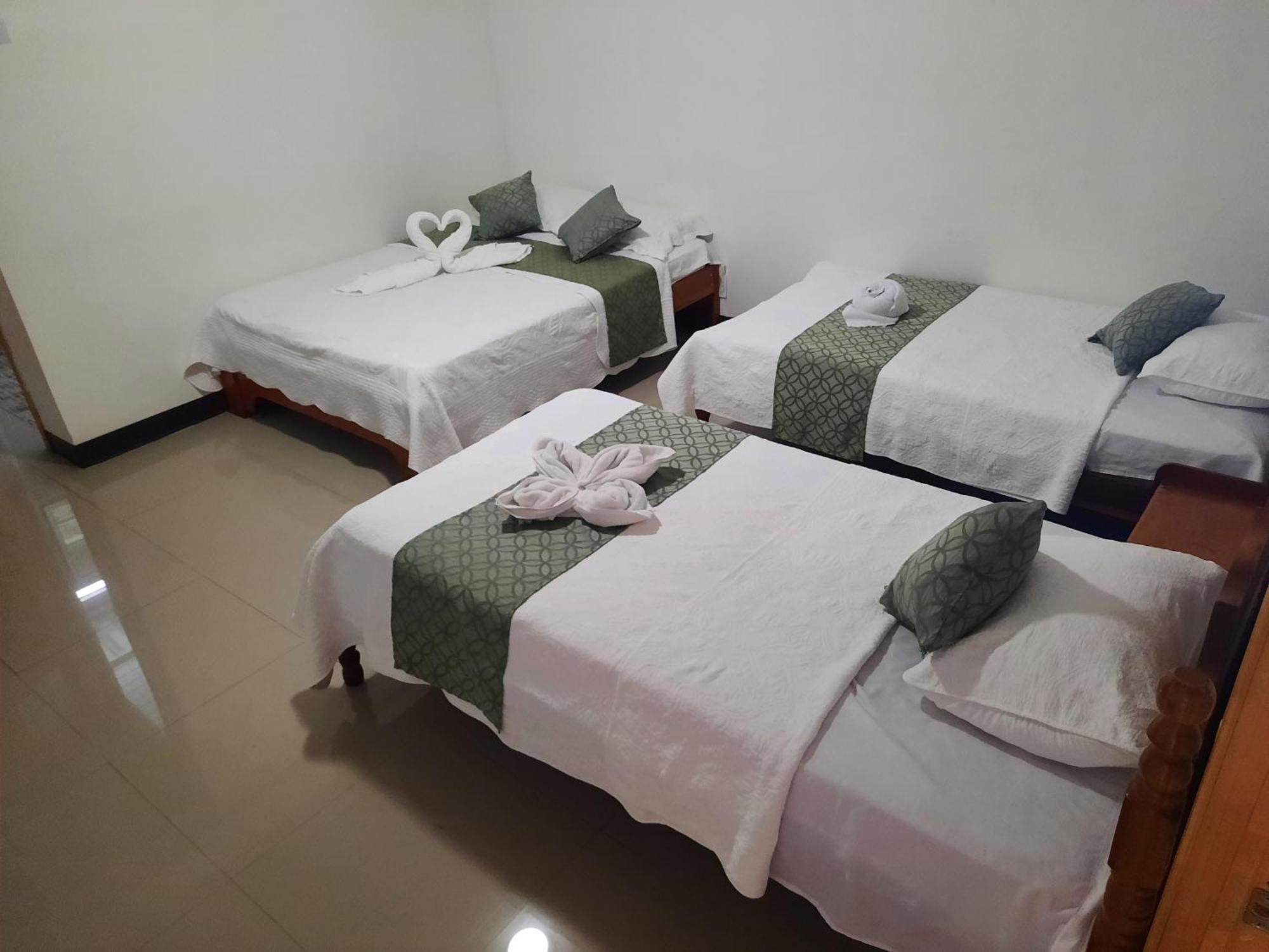 Hotel Golfito Buitenkant foto